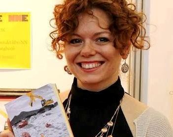 divertito e libro